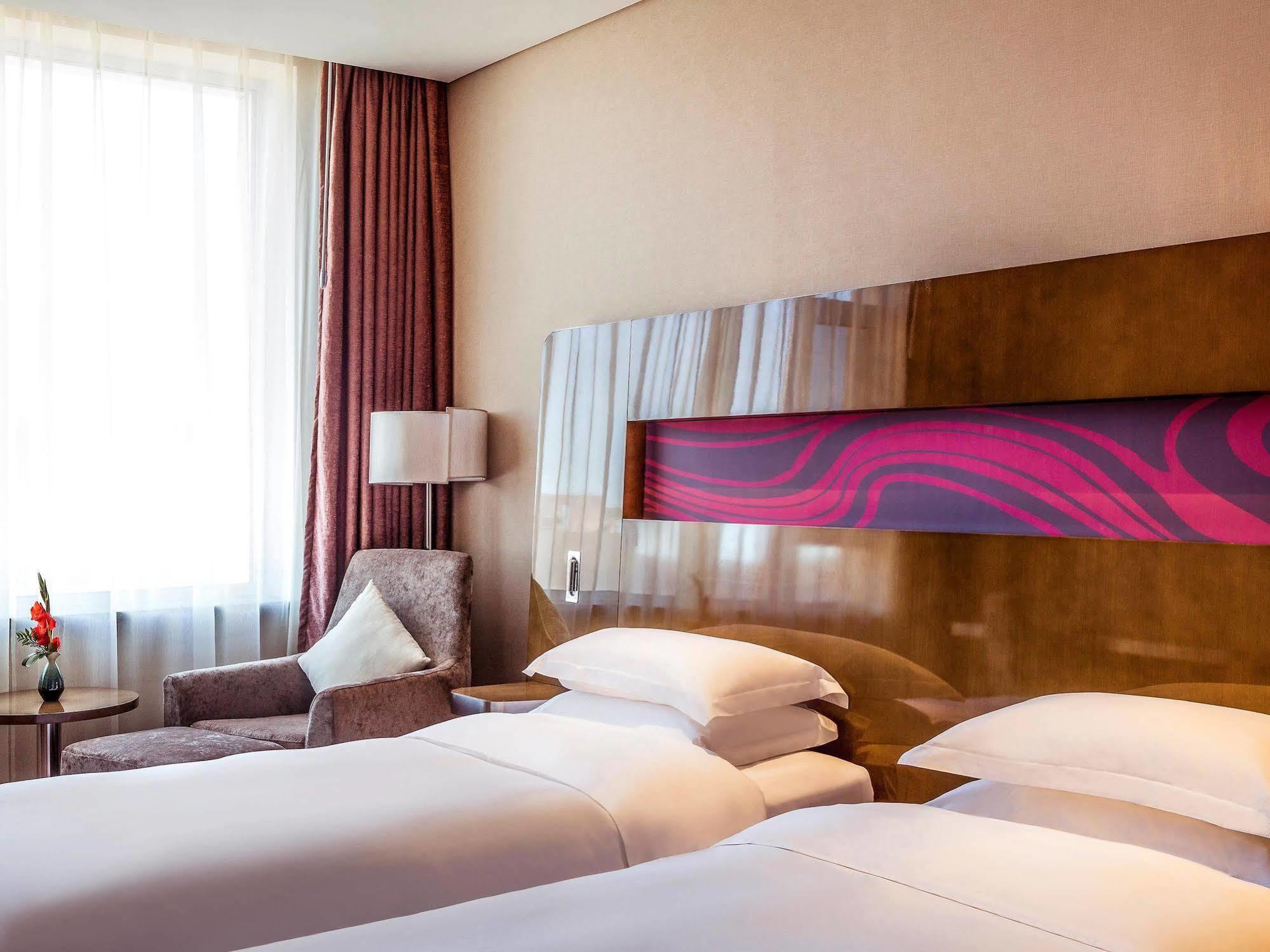 Novotel Daqing Haofang Εξωτερικό φωτογραφία